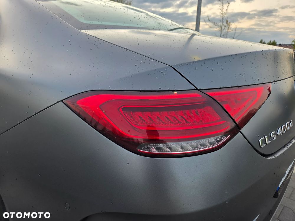 Mercedes-Benz CLS - 6