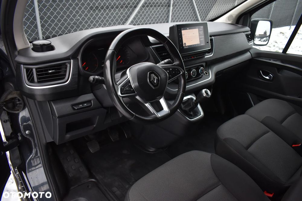 Renault Trafic - 10