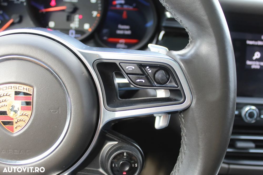 Porsche Macan - 19