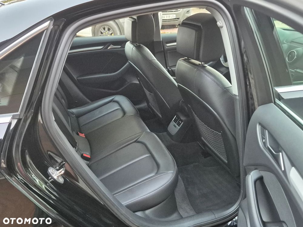 Audi A3 Limousine 2.0 TFSI quattro S tronic sport - 9