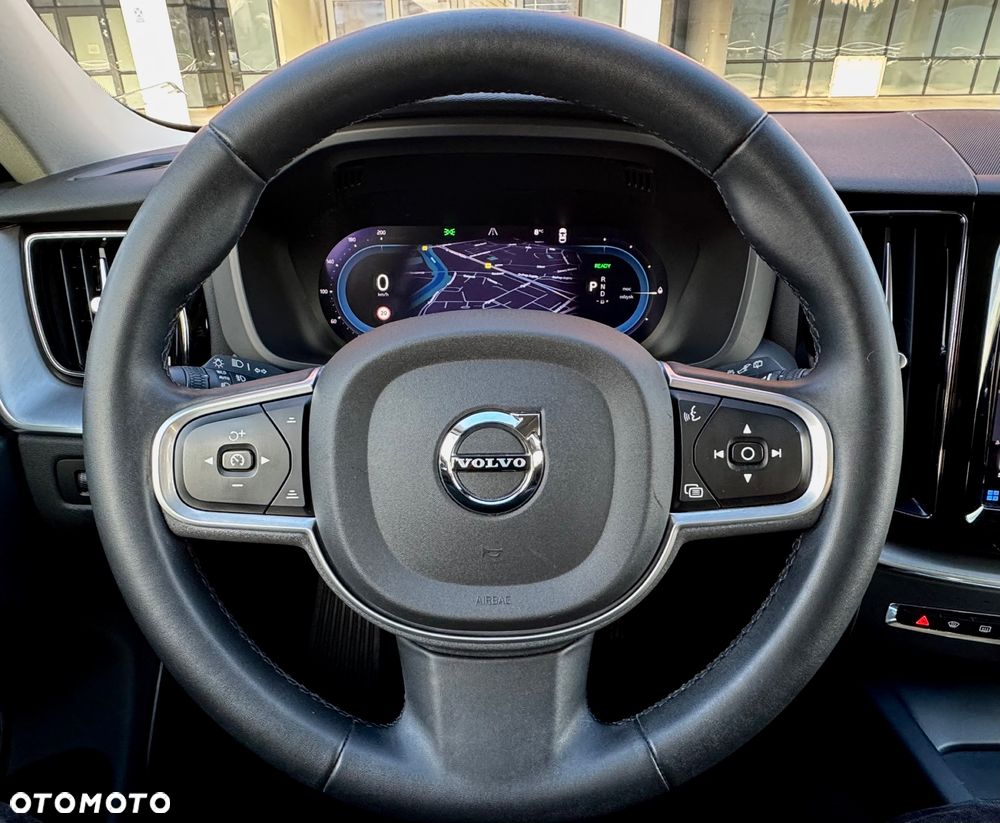 Volvo XC 60 T6 Plug-In Hybrid AWD Inscription - 24