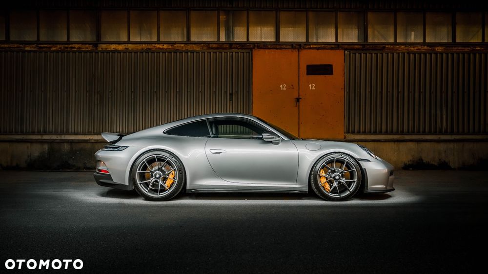 Porsche 911 GT3 Touring PDK - 9