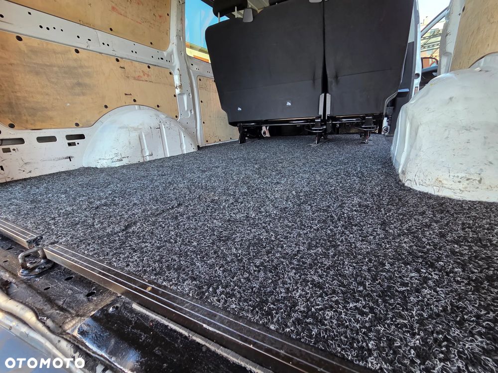 Mercedes-Benz Vito - 27