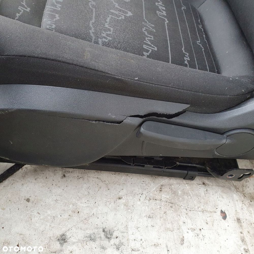 fotel lewy kierowcy Opel Meriva B - 7