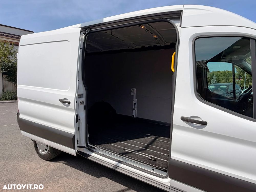 Ford TRANSIT - 11