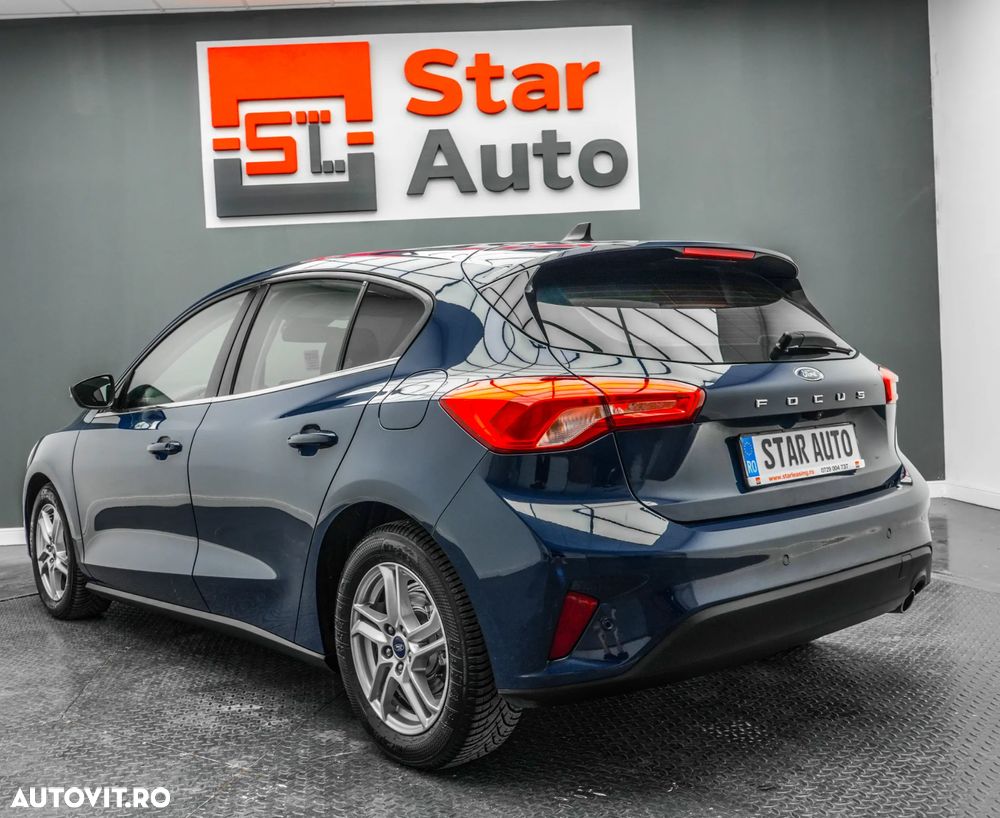 Ford Focus 1.0 EcoBoost Titanium Business - 4