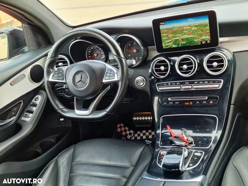 Mercedes-Benz GLC Coupe 250 d 4Matic 9G-TRONIC AMG Line - 10