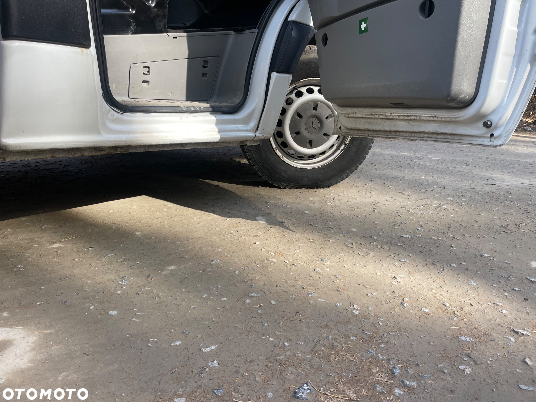 Mercedes-Benz Sprinter - 12