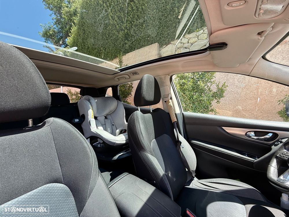 Nissan Qashqai 1.5 dCi N-Connecta - 8