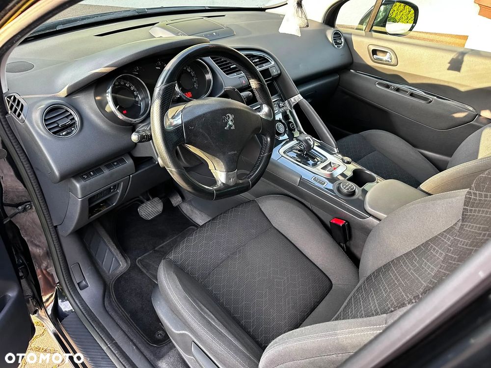 Peugeot 3008 2.0 HDi HYbrid4 - 21
