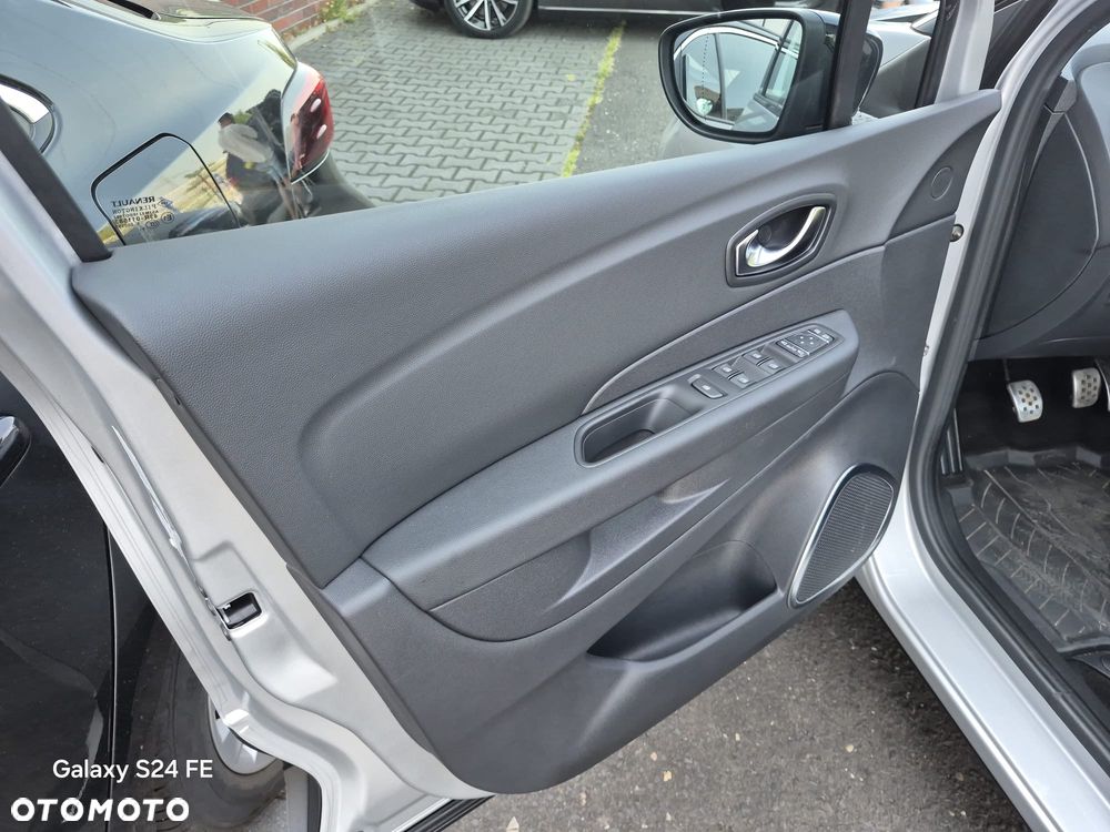 Renault Captur - 22