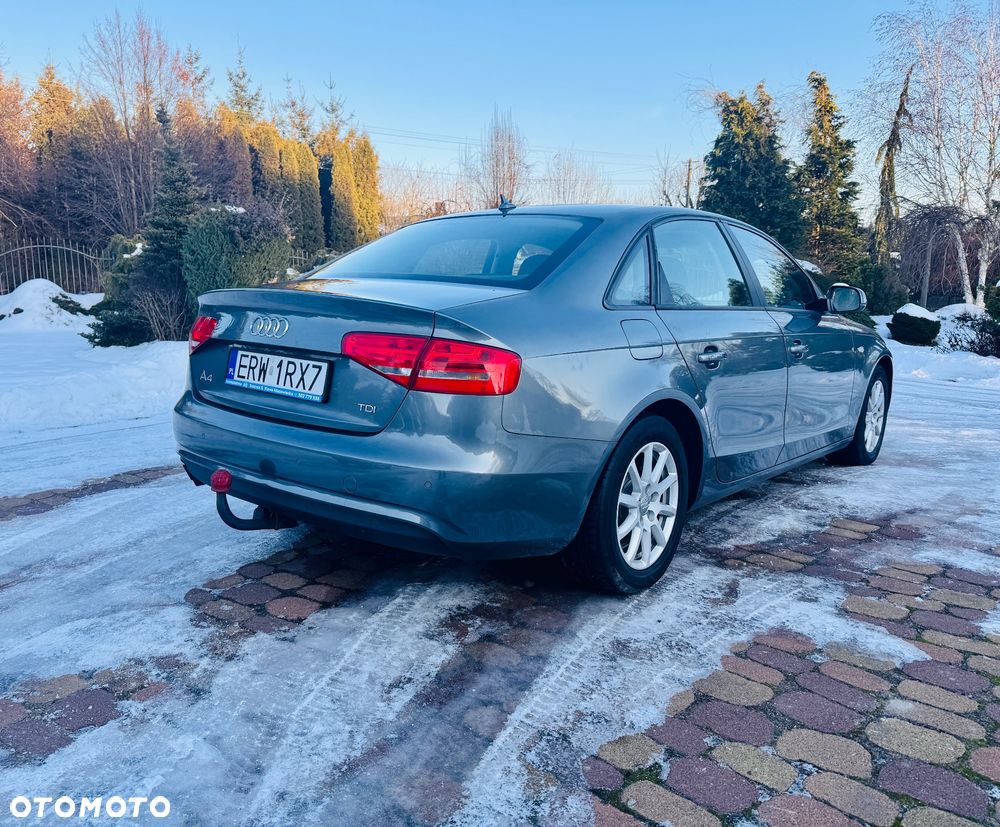 Audi A4 Limousine - 6