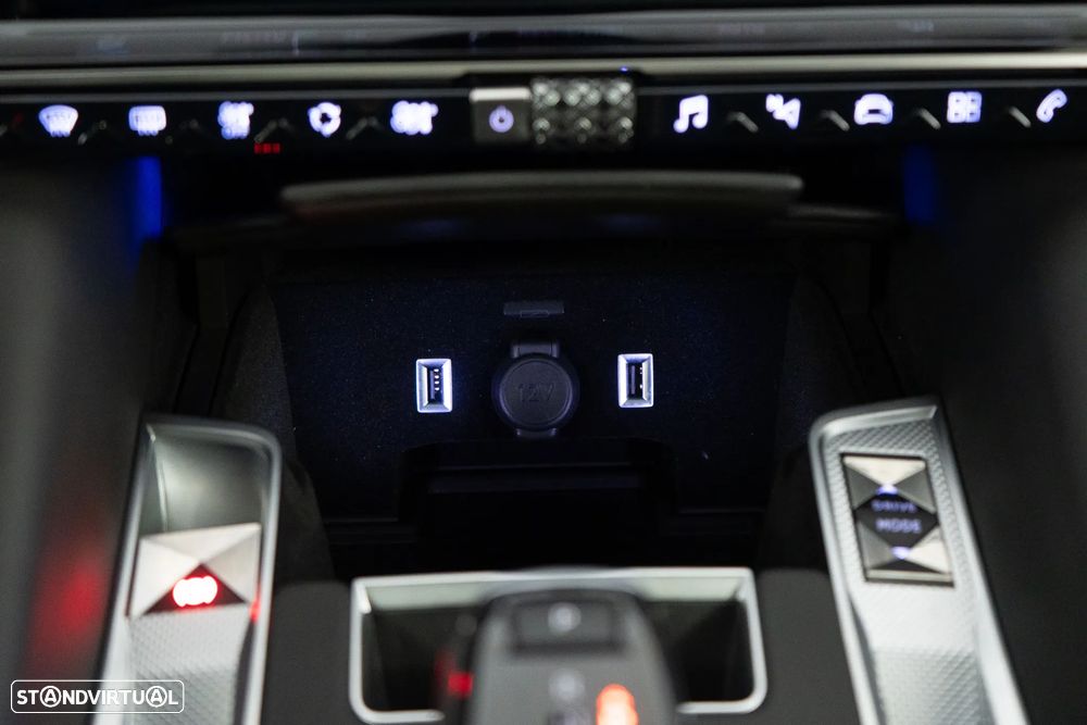 DS DS9 Puretech Rivoli+ - 21