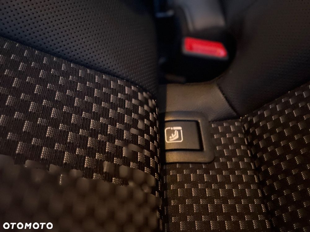 Kia XCeed 1.6 CRDi LAUNCH EDITION - 33