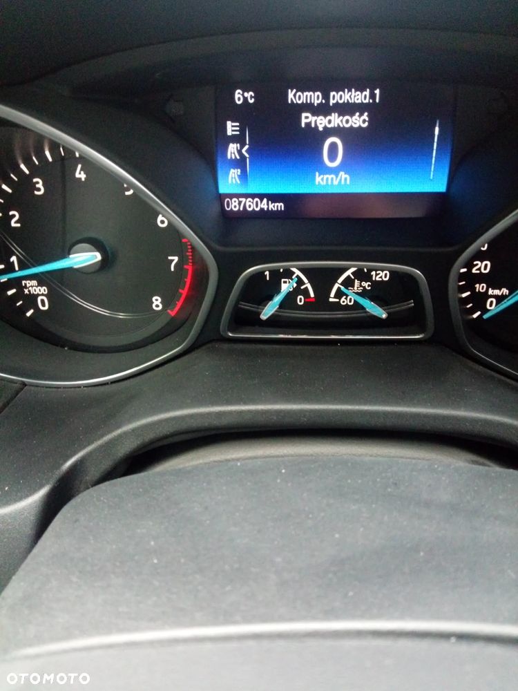 Ford Focus 1.0 EcoBoost Titanium - 8