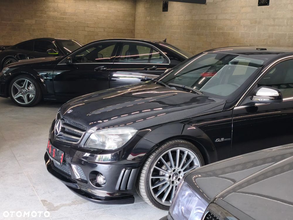 Mercedes-Benz Klasa C 63 AMG 7G-TRONIC SPORT EDITION - 41