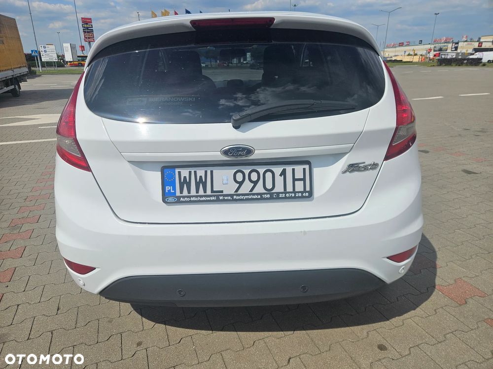 Ford Fiesta - 6