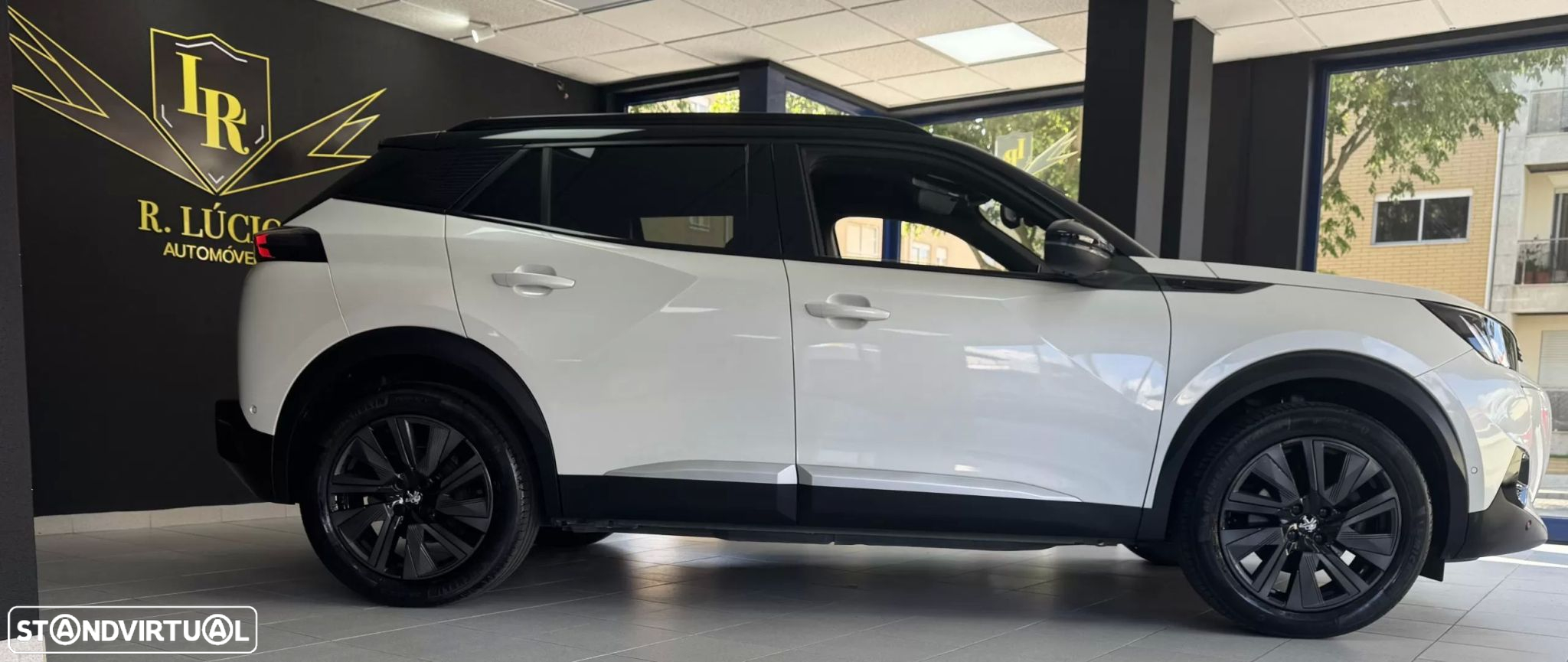 Peugeot e-2008 50 kWh GT Line - 6
