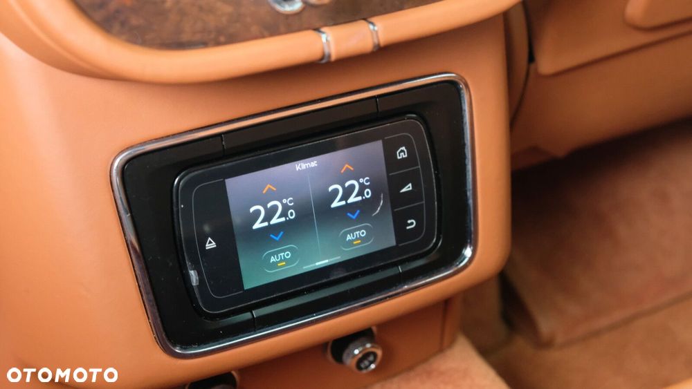 Bentley Bentayga - 22