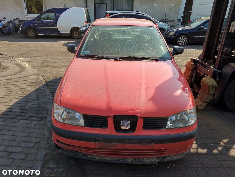Seat Cordoba (99-02r.) 1.4 B 59KM. Silnik AKK Skrzynia DXK lakier P3G / LP3G / D8.Cały na części. GWARANCJA !!! Przód Tył Zestaw Komplet Drzwi Klapa Zderzak Błotnik Maska Grill Atrapa Szyba Pas Lampa Lusterko Boczki Fotel Kanapa Kokpit Deska Rozdzielcza Przełącznik Włącznik Sterownik Przewody Wiązka Instalacja Moduł Komputer Czujnik Listwa Pompa Alternator Wtryski Głowica Rozrusznik Kompresor Sprzęgło Dwumas Silnik Skrzynia ABS Klimatyzacji Paliwa Wspomagania Kolektor Turbina Przepustnica Zawór Chłodnica Koło Hak Belka Sanki Zawieszenie Mcpherson Półoś Amortyzator Wydech Tłumik Zacisk Most - 2