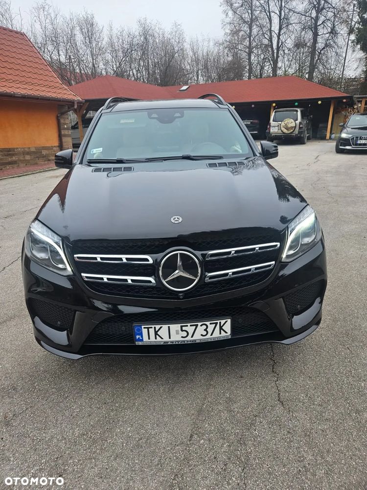 Mercedes-Benz GLS - 2