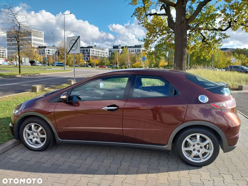 Honda Civic 1.8 Sport - 9