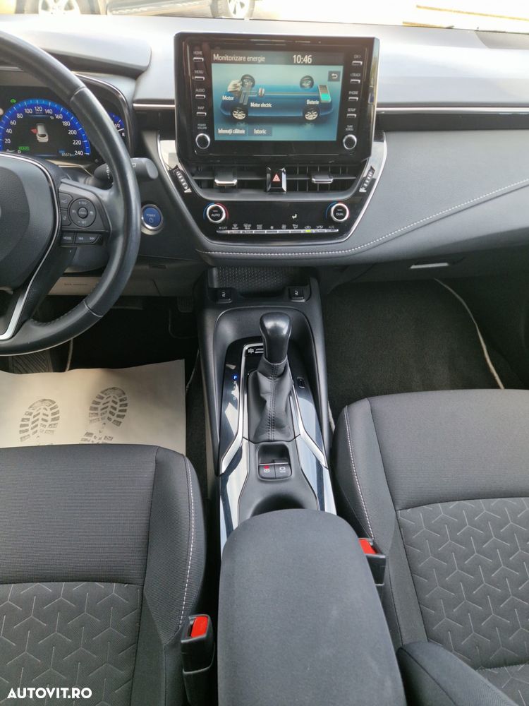 Toyota Corolla 1.8 HSD Business - 14