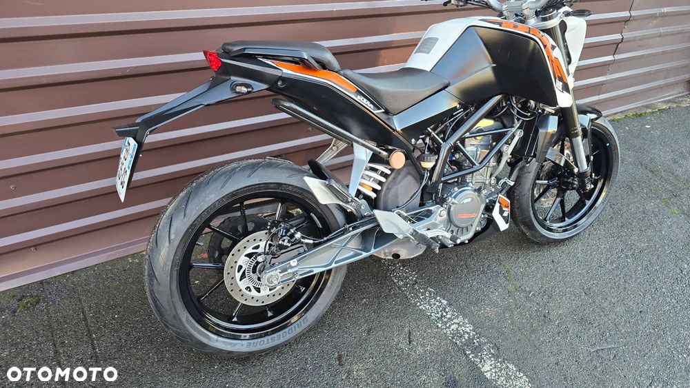 KTM Duke - 16