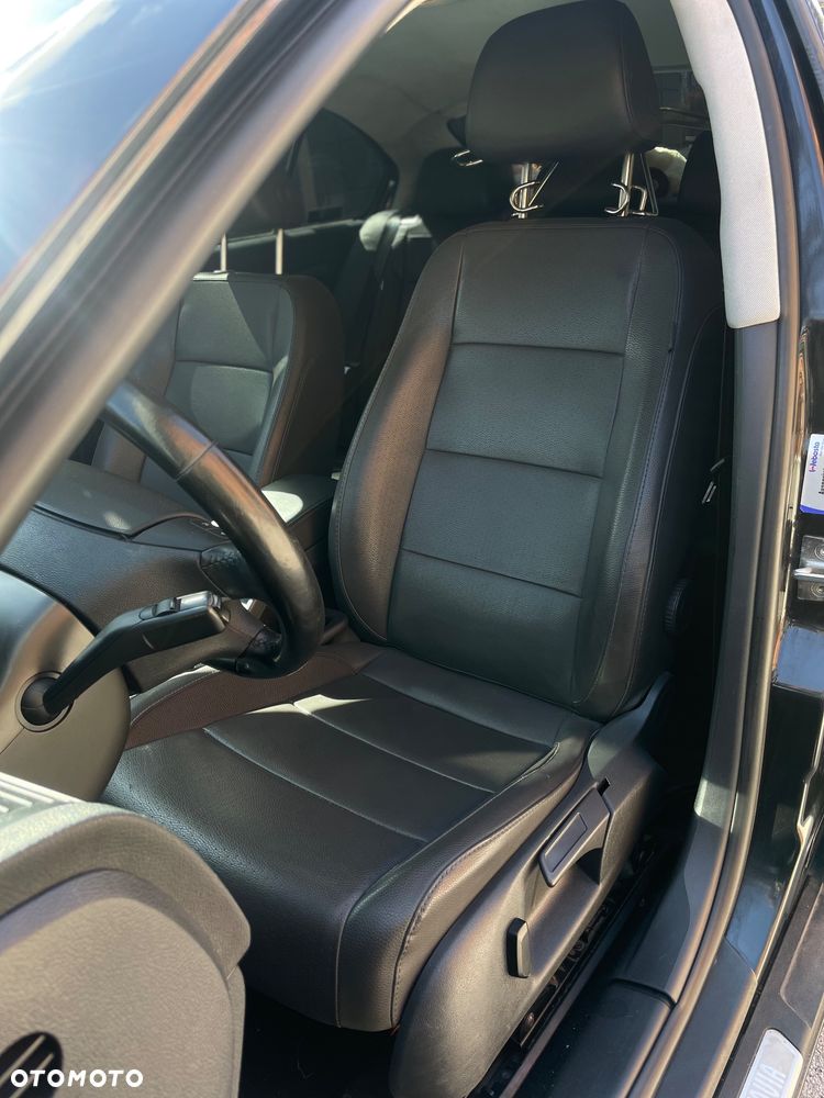 Skoda Octavia 1.9 TDI DPF DSG SPORT EDITION - 6