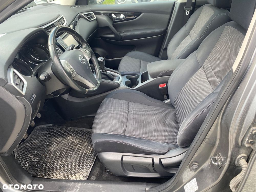 Nissan Qashqai 1.6 DIG-T N-Connecta - 22
