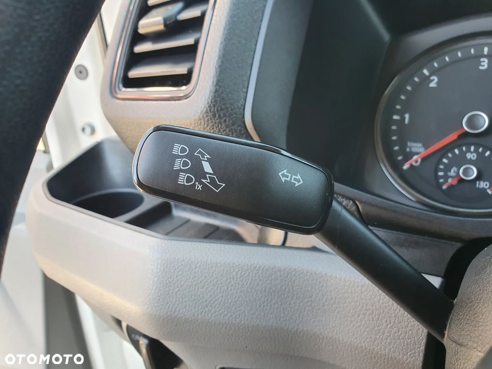 Volkswagen CRAFTER - 23