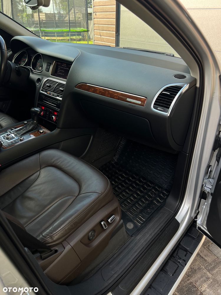 Audi Q7 3.0 TDI DPF clean diesel Quattro Tiptronic - 18