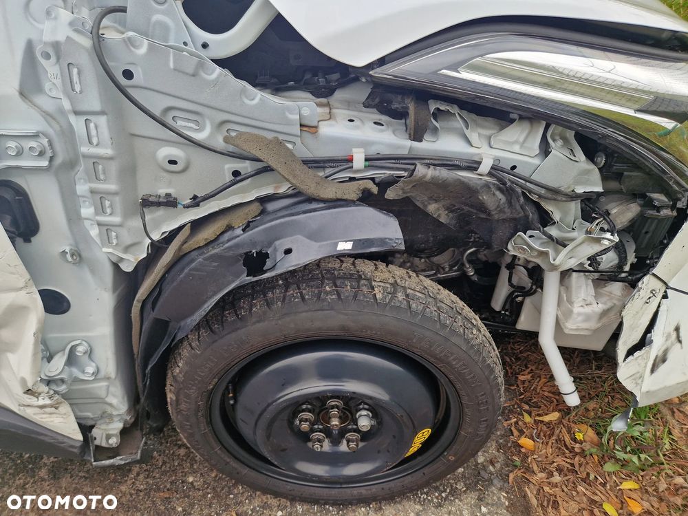 Toyota C-HR 1.8 Hybrid GPF Style - 13