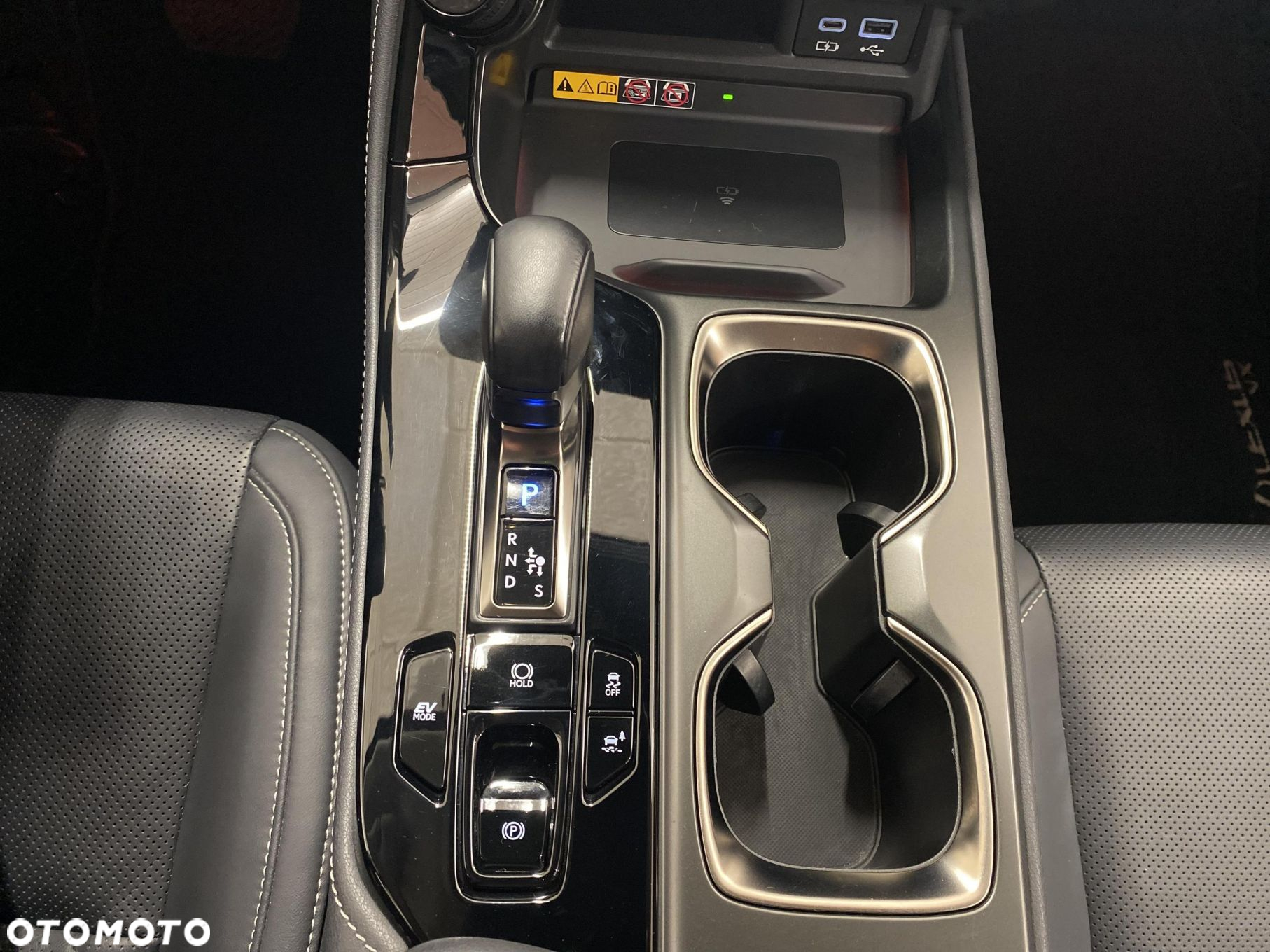 Lexus NX - 15