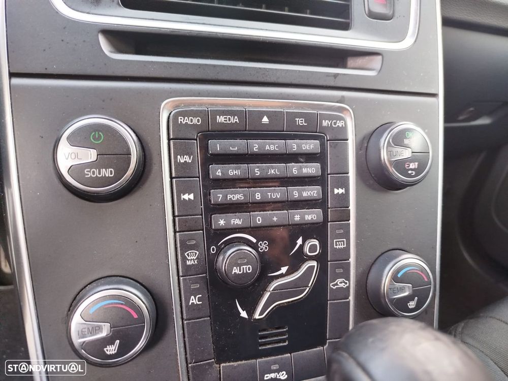 Volvo V60 1.6 D2 Drive Summum Start/Stop - 20