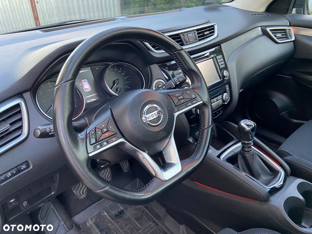 Nissan Qashqai 1.5 dCi N-Connecta EU6 - 5