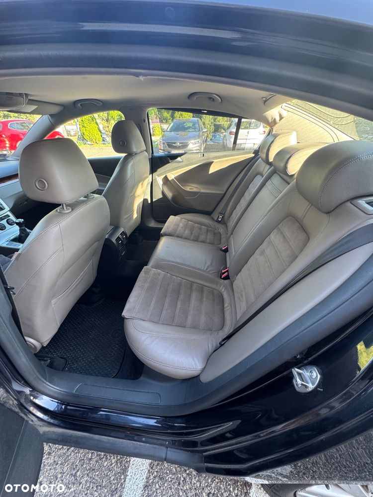 Volkswagen Passat 1.8 TSI Highline - 8