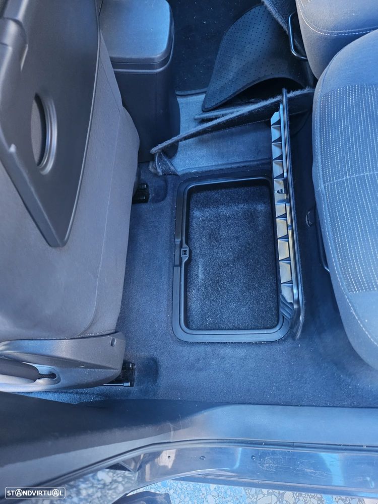 Renault Scénic 1.5 dCi Dynamique S - 13