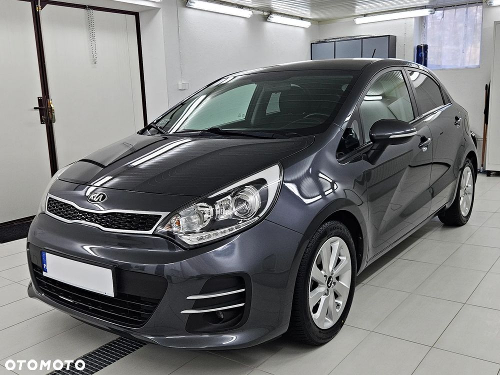 Kia Rio 1.2 L - 10