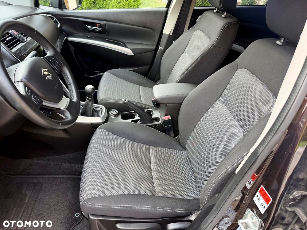 Suzuki SX4 S-Cross 1.6 VVT 4x4 Comfort - 15