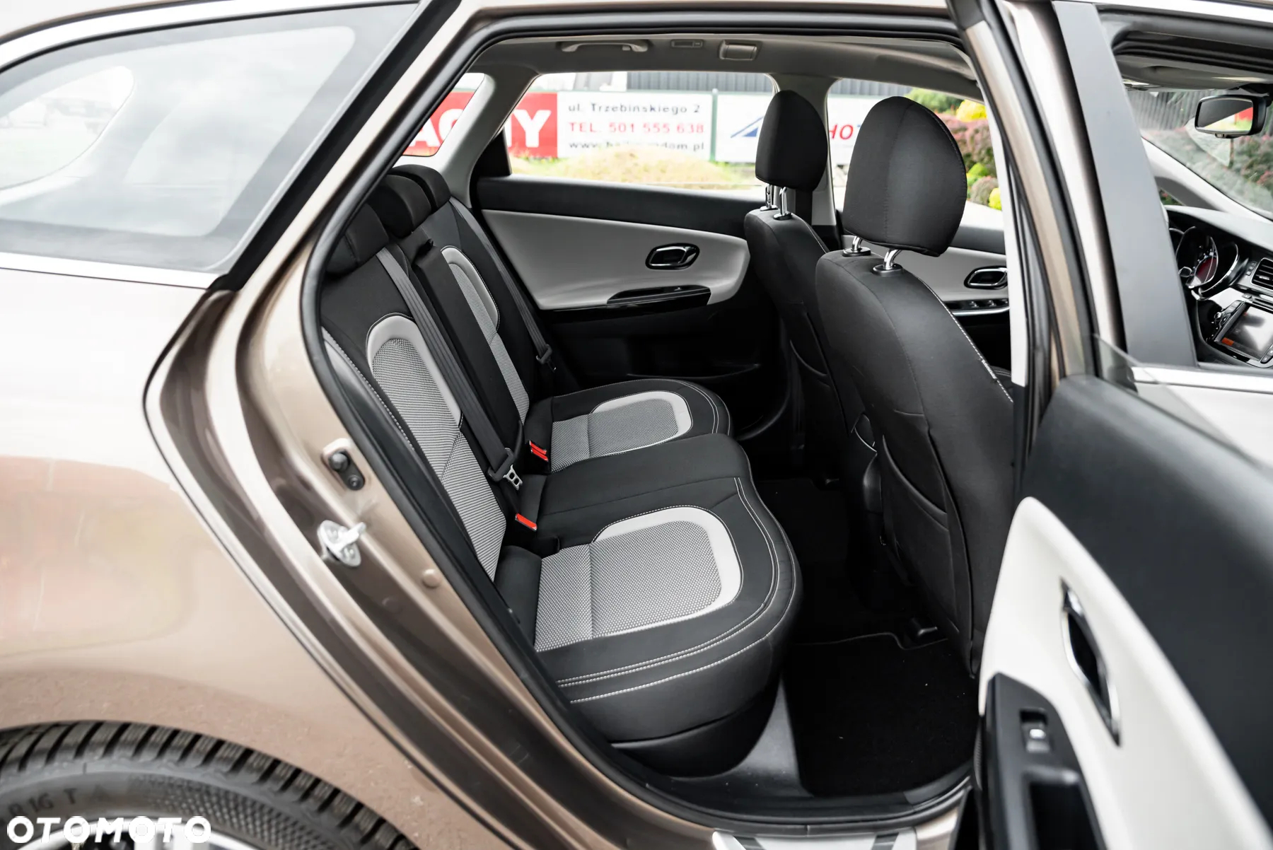 Kia Ceed Cee'd 1.6 GDI L - 7