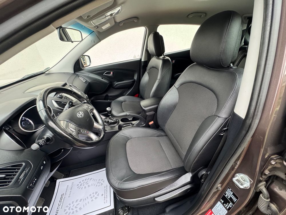 Hyundai ix35 - 23