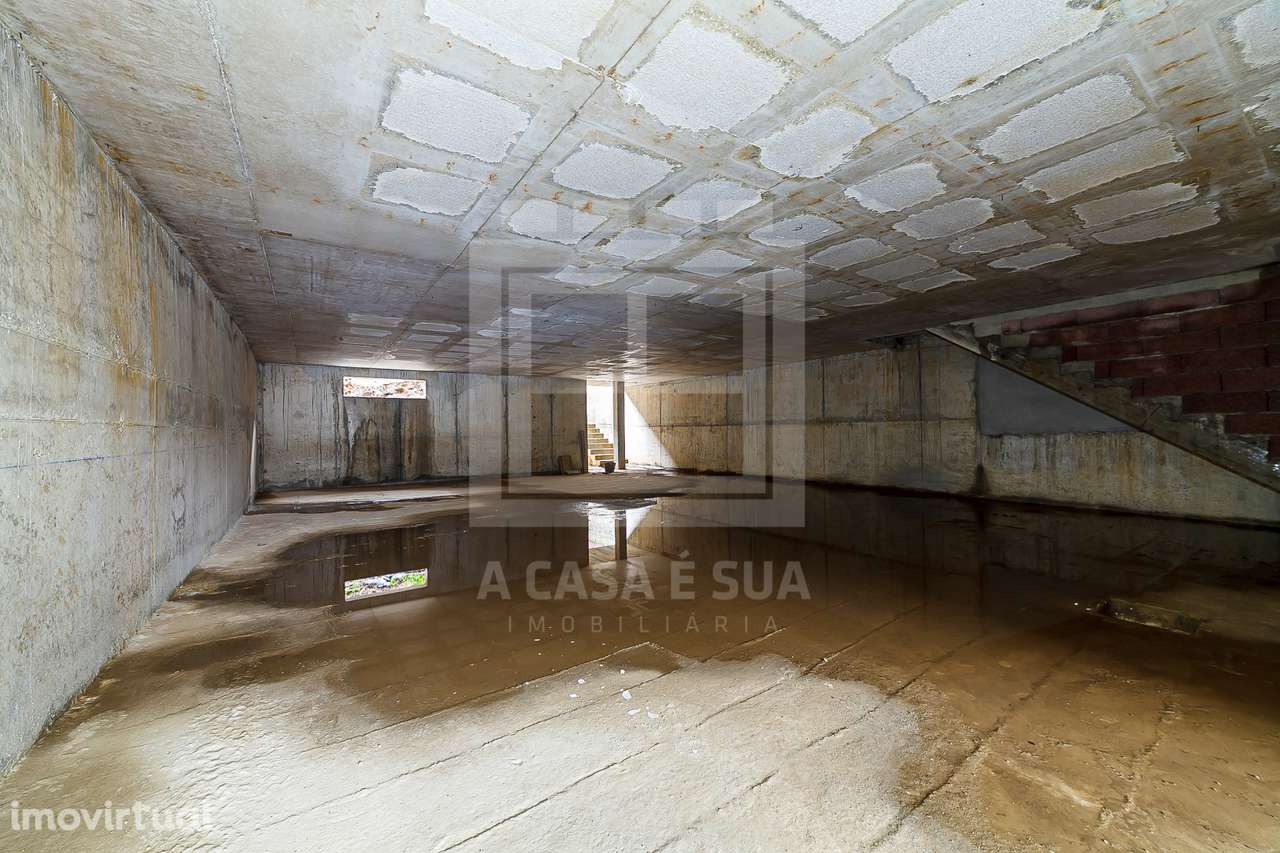 Moradia T4+1 em construção na 1ª linha do mar c/ piscina, V. N. Gaia - Grande imagem: 3/35