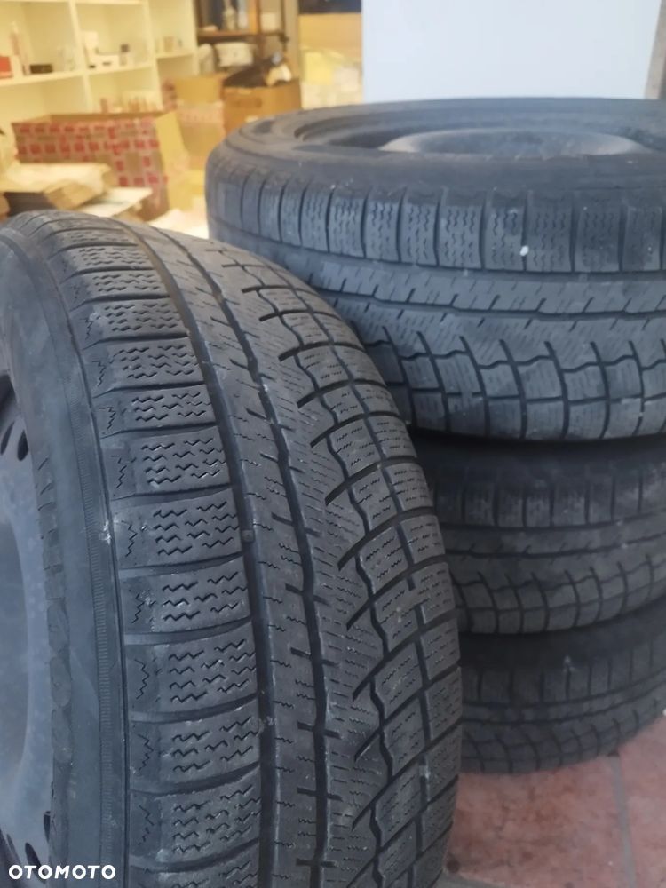 Hyundai Tucson 1.6 GDI BlueDrive Classic 2WD - 30