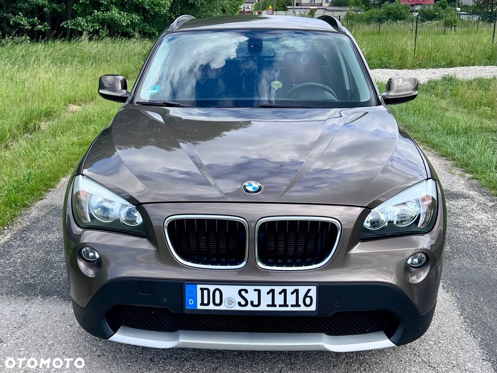 BMW X1 xDrive18d Sport Line - 12