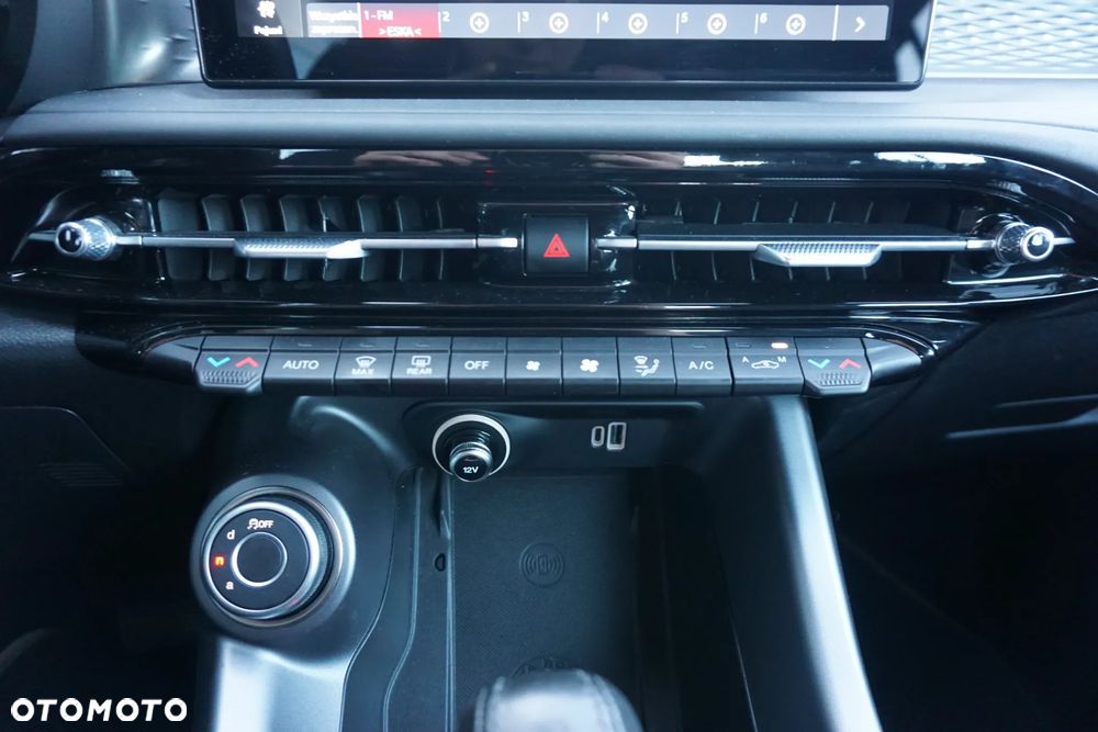 Alfa Romeo Tonale 1.5 T4 GSE mHEV Sprint DCT - 14