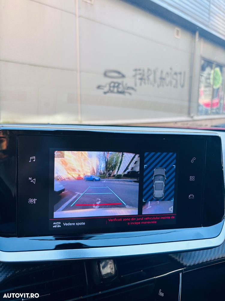 Peugeot 2008 1.2 PureTech EAT8 STT Active Pack - 11