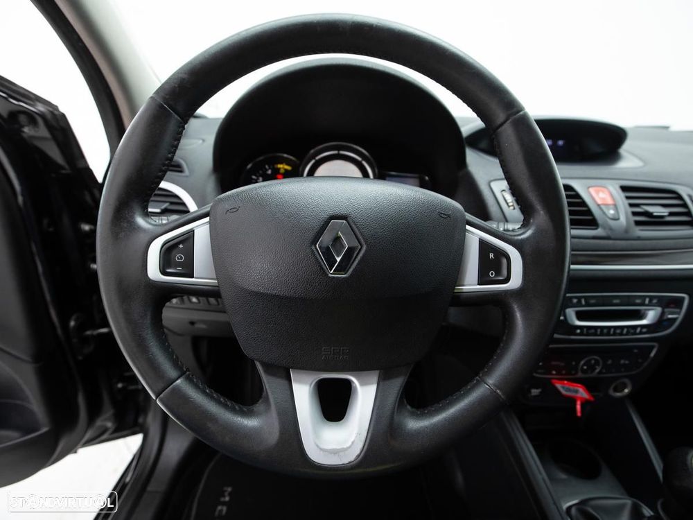 Renault Mégane Sport Tourer - 14