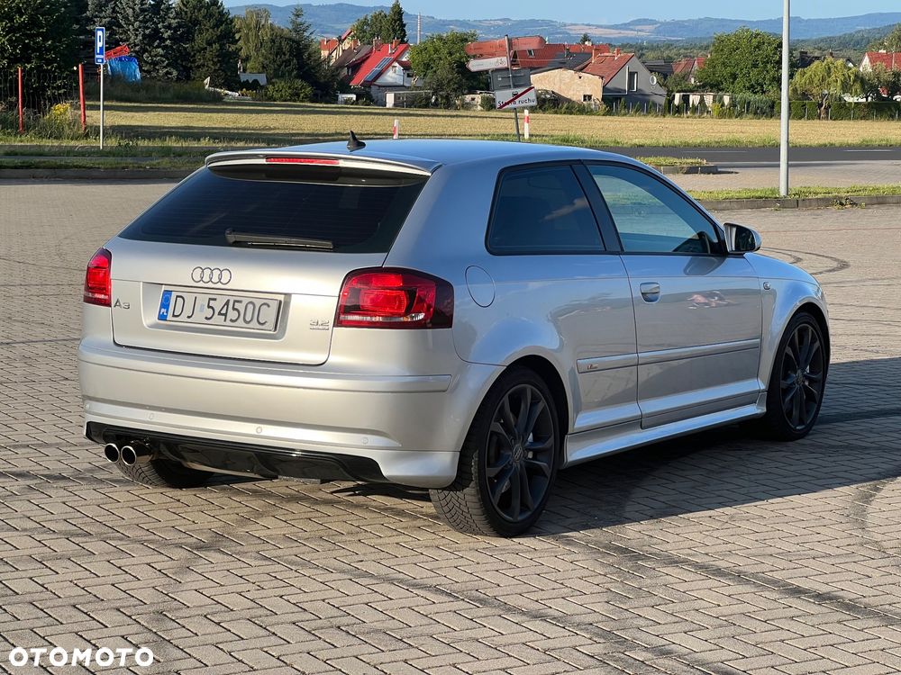 Audi A3 3-drzwiowe 3.2 Quattro Ambition DSG - 5