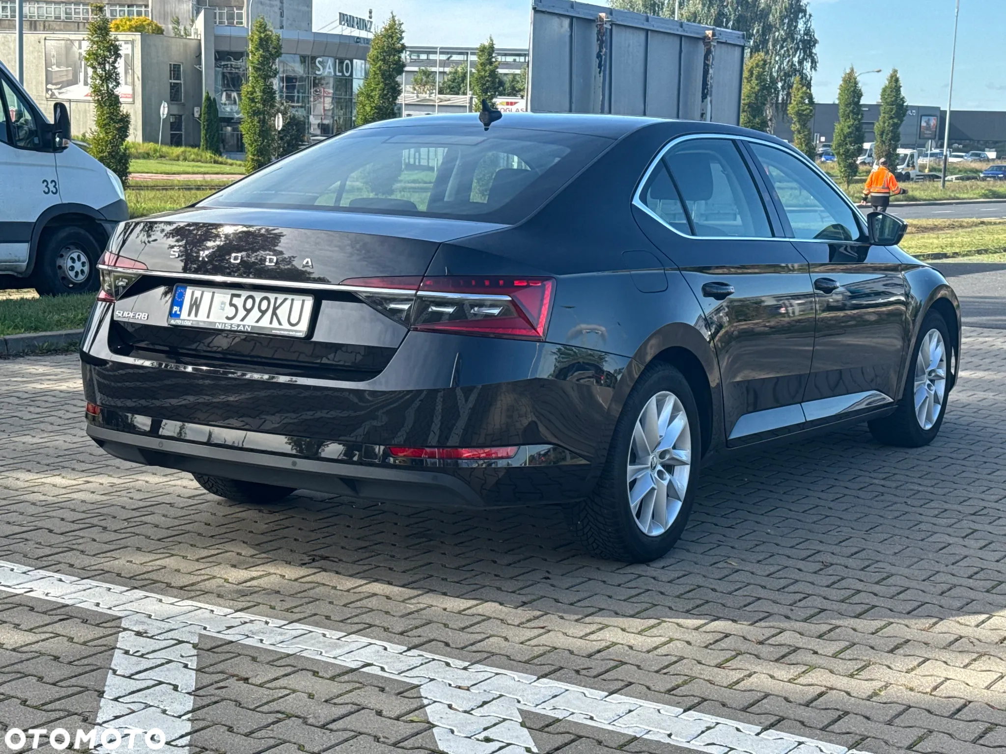 Skoda Superb 2.0 TDI SCR Ambition - 5